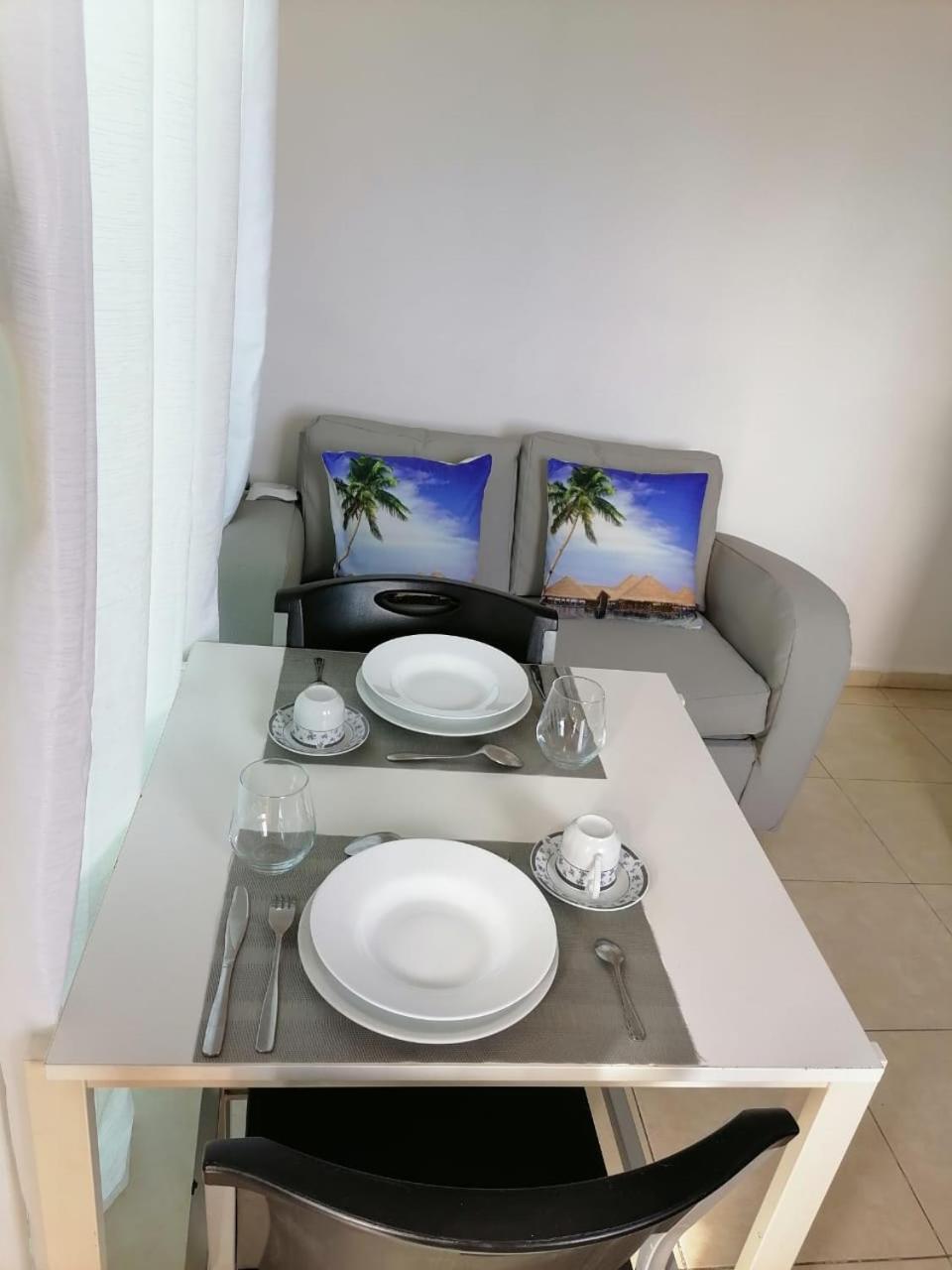To Little Away From El Conde ,Museums, Parks In The Colonia Zone Apartment Santo Domingo Exterior photo